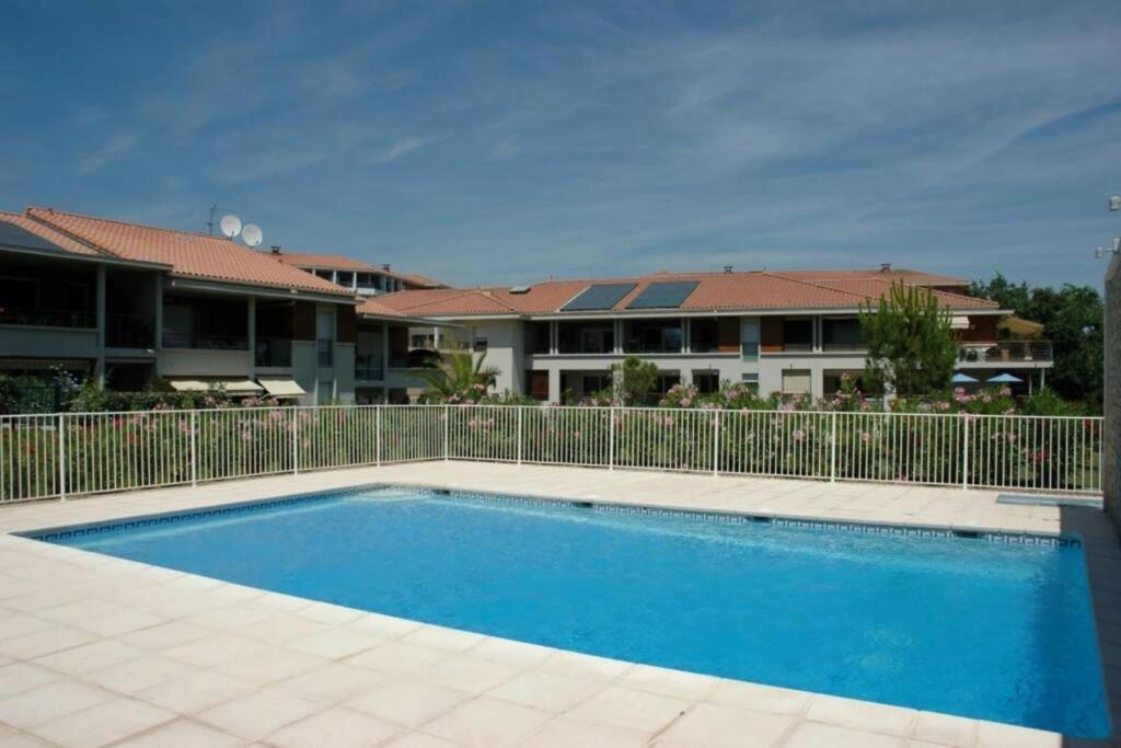 Votre Sejour Cosy A Frejus! Apartment Luaran gambar