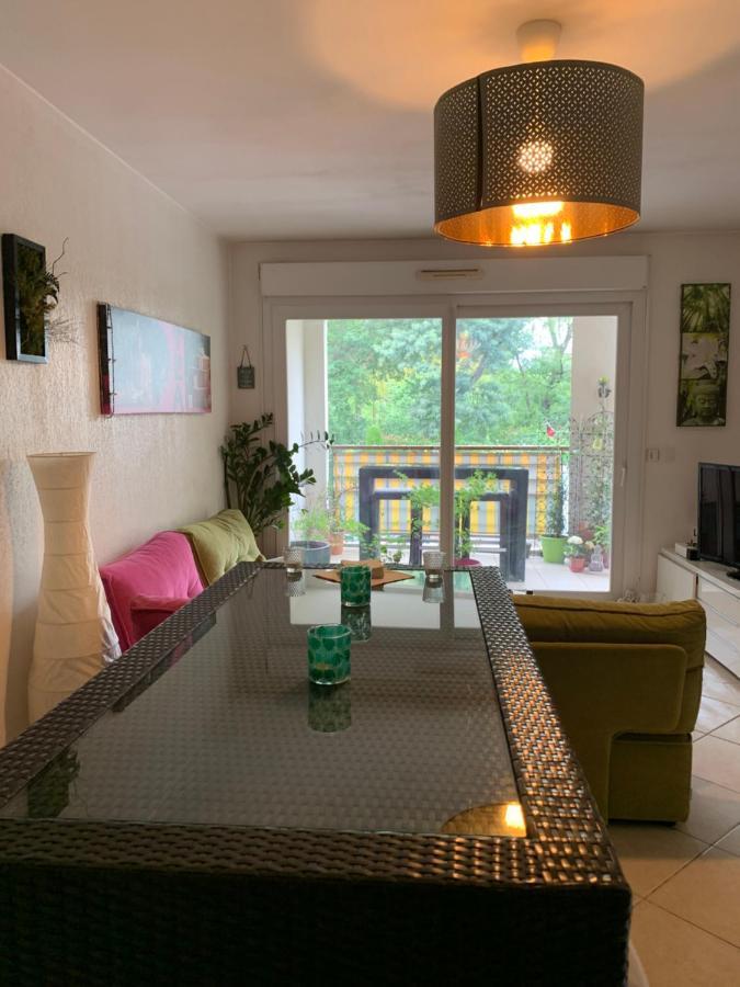 Votre Sejour Cosy A Frejus! Apartment Luaran gambar